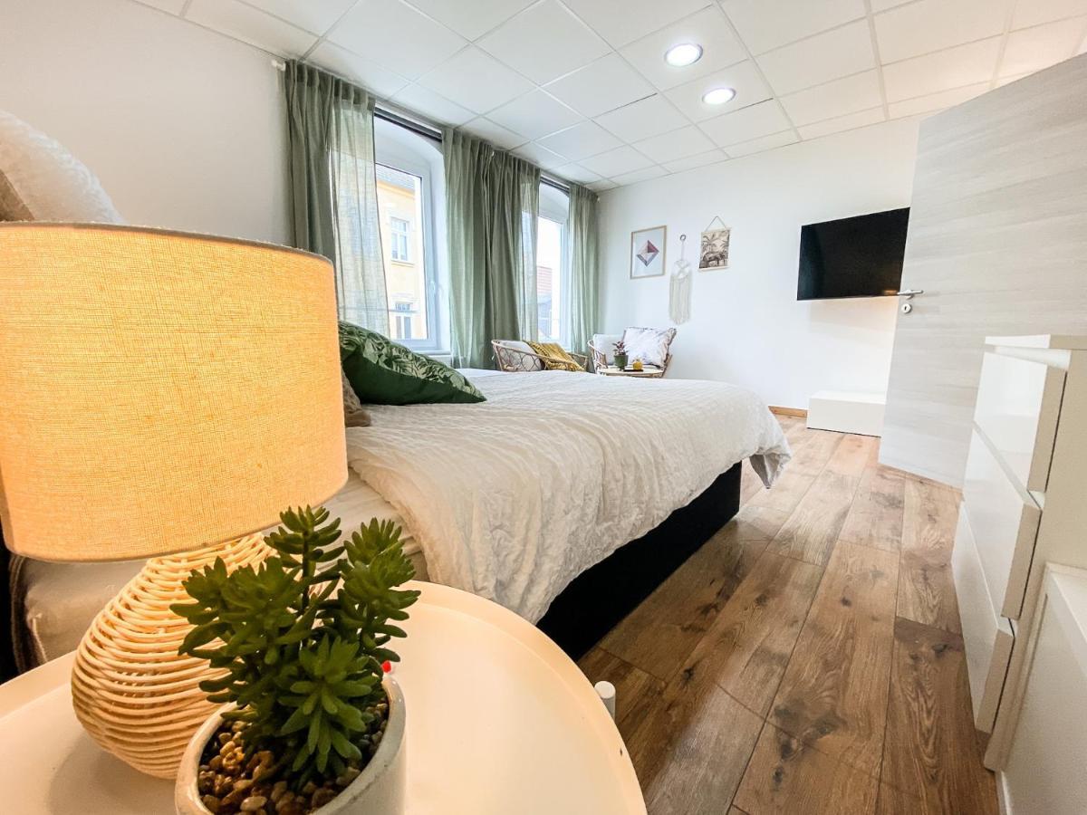 Ferienwohnung Betterbeds Brandenburg an der Havel Exterior foto